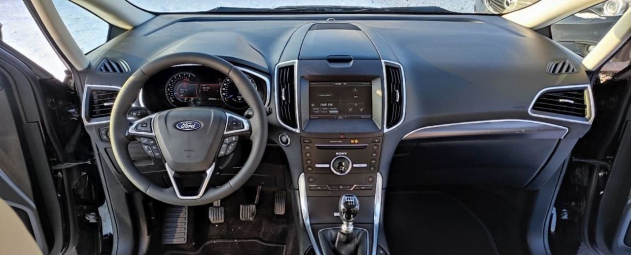 Zdjęcie oferty Ford S-Max nr. 3
