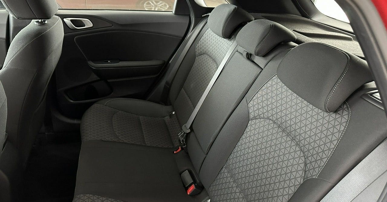 Zdjęcie oferty Kia Ceed nr. 14
