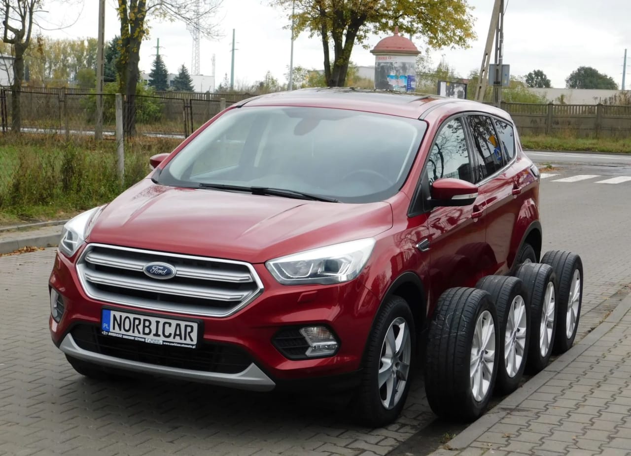 Zdjęcie oferty Ford Kuga nr. 2