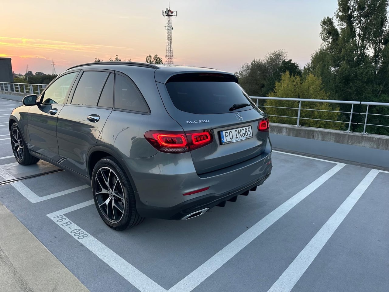 Zdjęcie oferty Mercedes-Benz GLC nr. 2