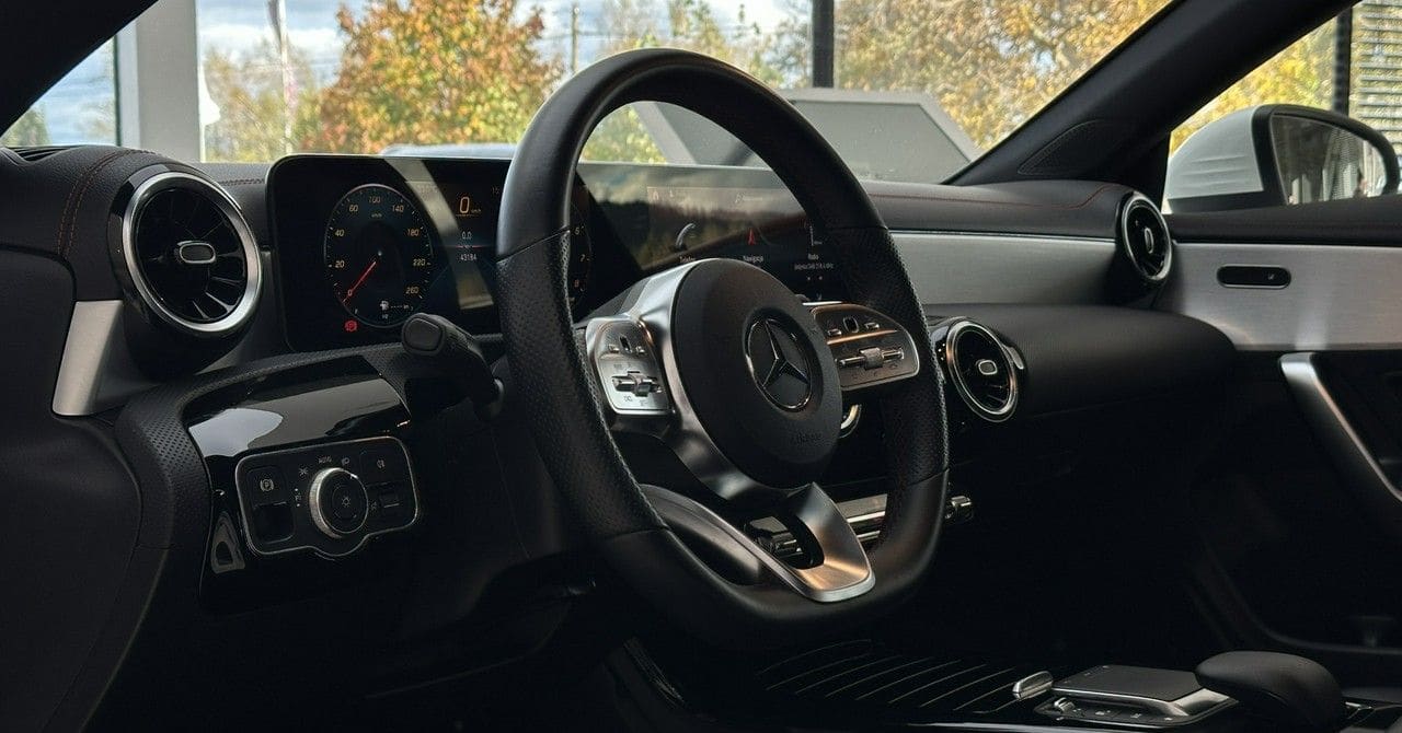 Zdjęcie oferty Mercedes-Benz CLA nr. 22
