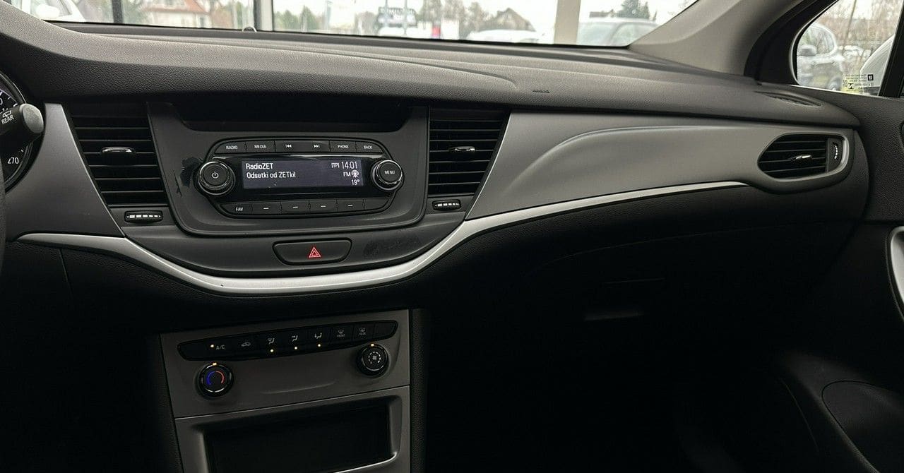 Zdjęcie oferty Opel Astra nr. 25