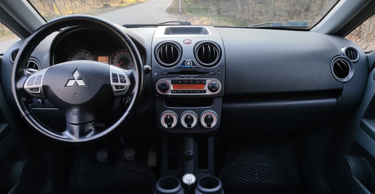 Zdjęcie oferty Mitsubishi Colt nr. 9