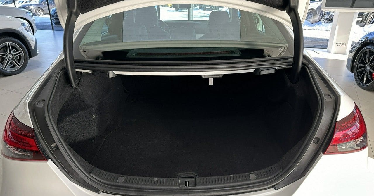Zdjęcie oferty Mercedes-Benz Klasa E nr. 17