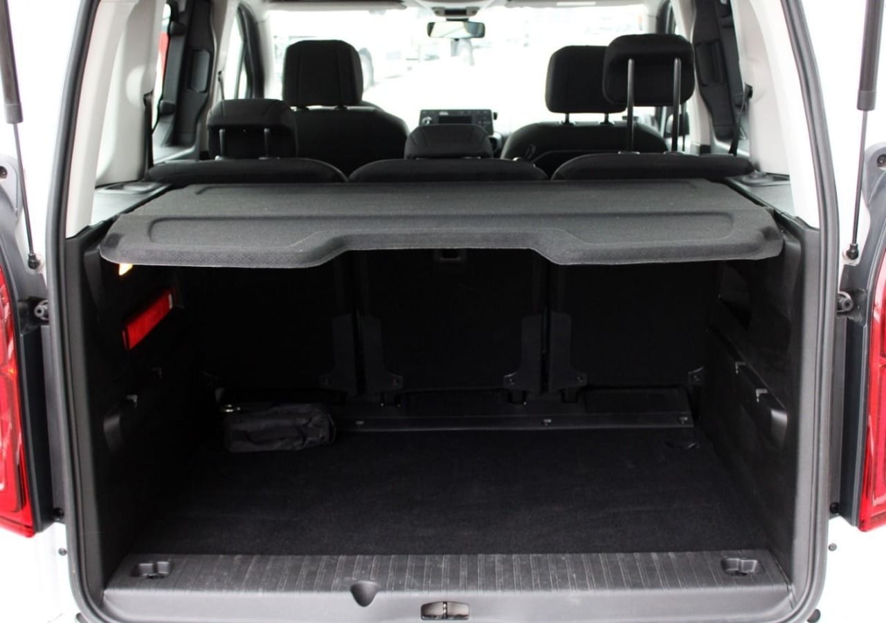 Zdjęcie oferty Opel Combo nr. 14