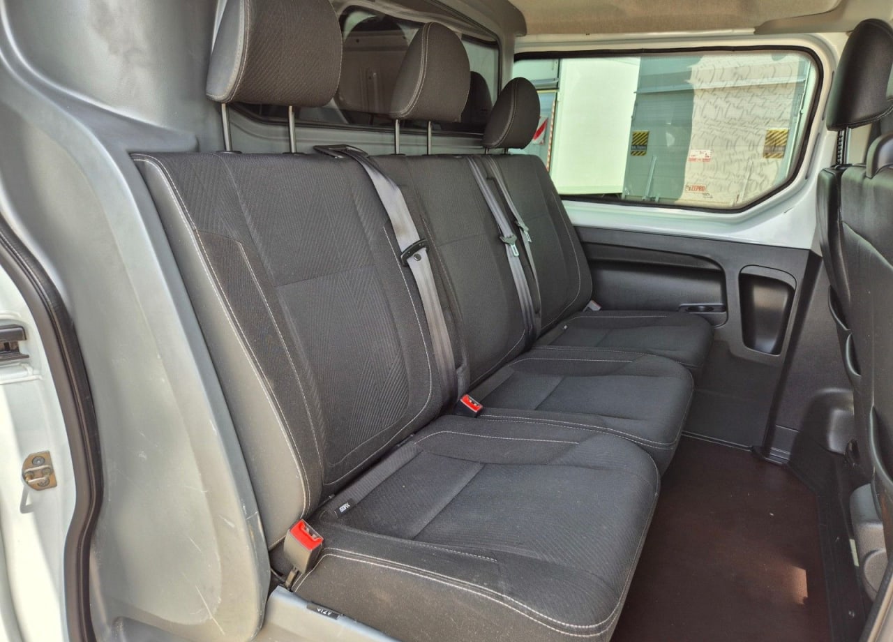 Zdjęcie oferty Renault Trafic L2H1 *109999zł NETTO* Brygadówka 6 osób 2,0dCi/120KM nr. 25
