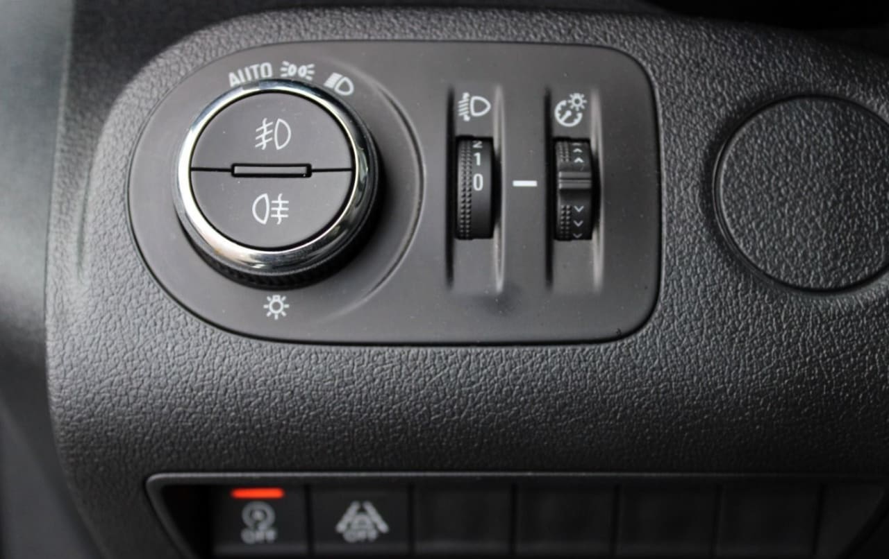 Zdjęcie oferty Opel Combo nr. 31