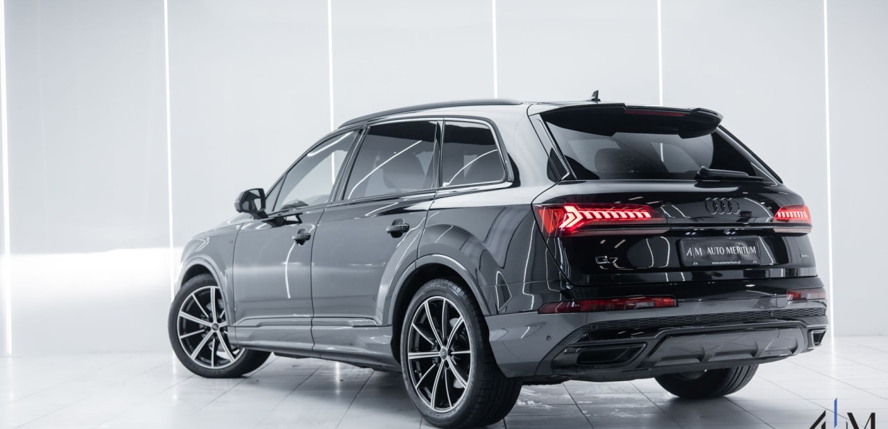 Zdjęcie oferty Audi Q7 nr. 4