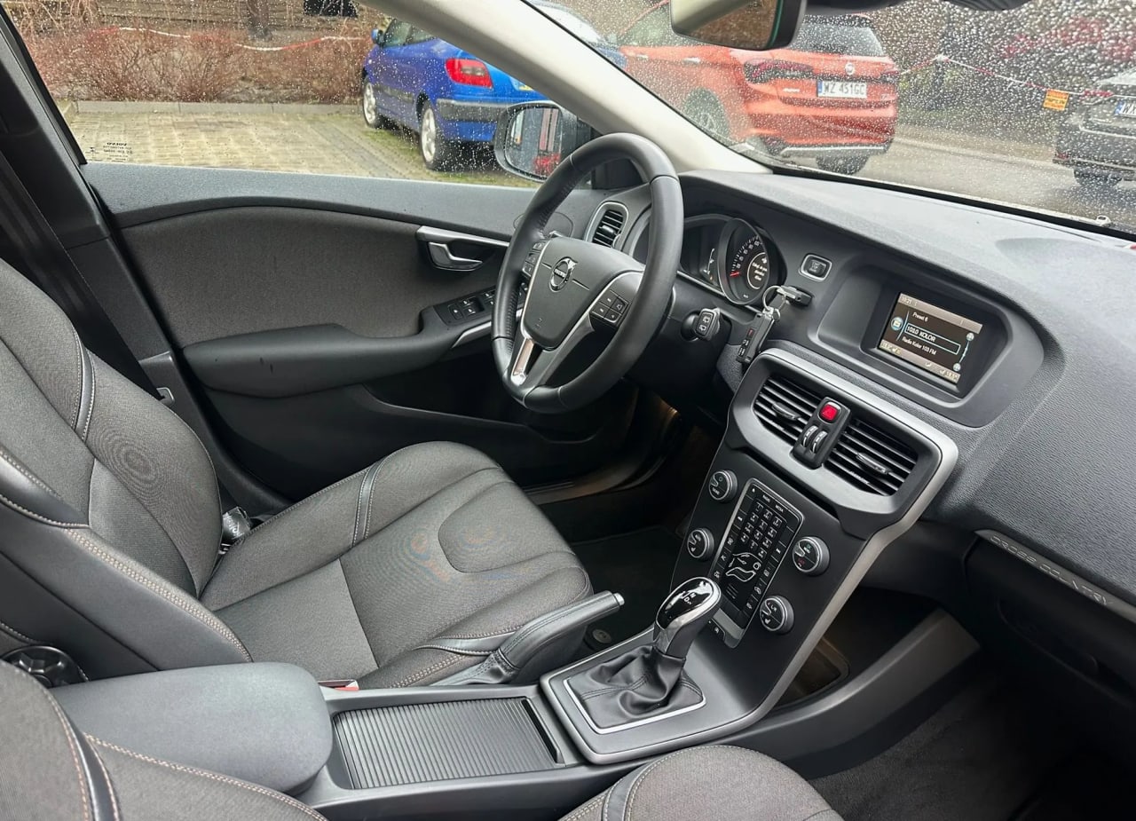 Zdjęcie oferty Volvo V40 nr. 4