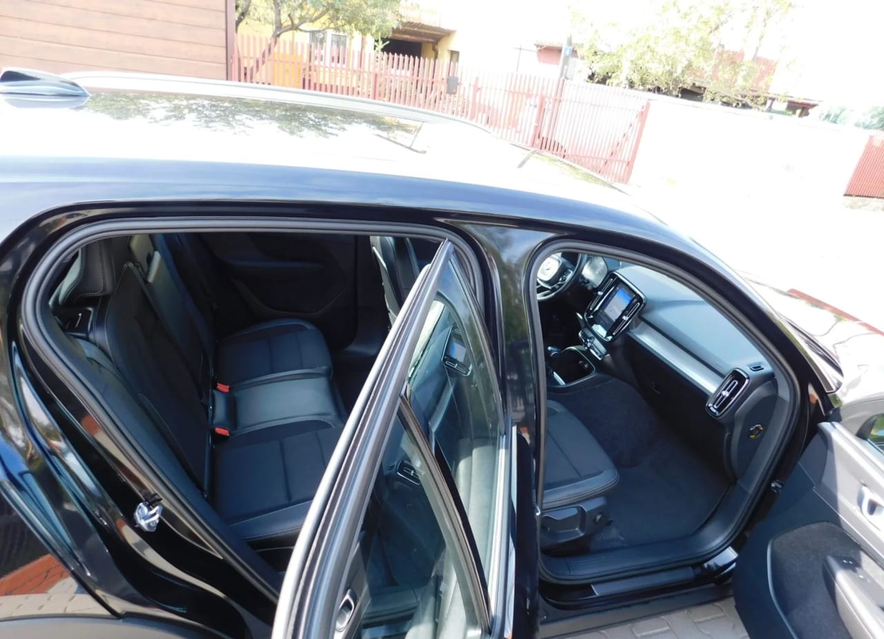 Zdjęcie oferty Volvo XC 40 nr. 11
