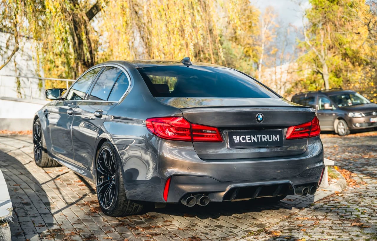 Zdjęcie oferty BMW M5 nr. 7