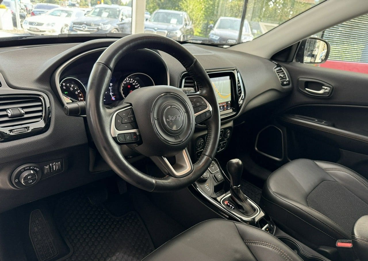 Zdjęcie oferty Jeep Compass nr. 10