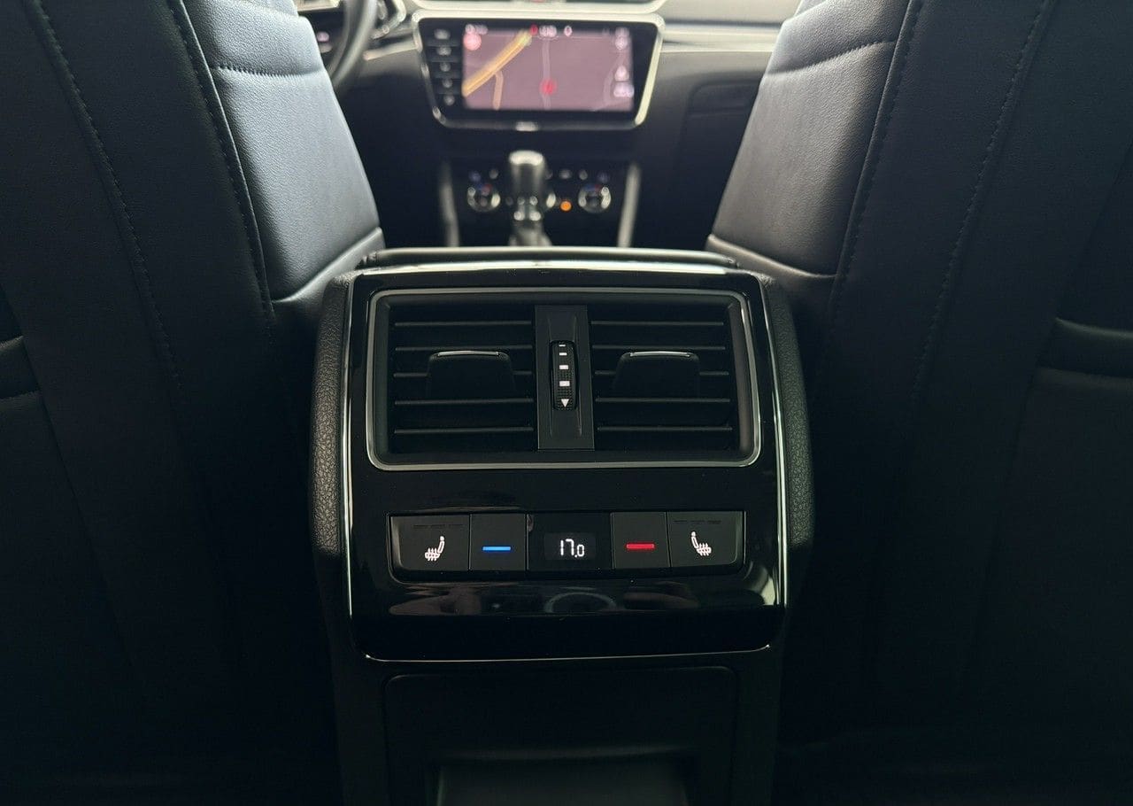 Zdjęcie oferty Skoda Superb nr. 16