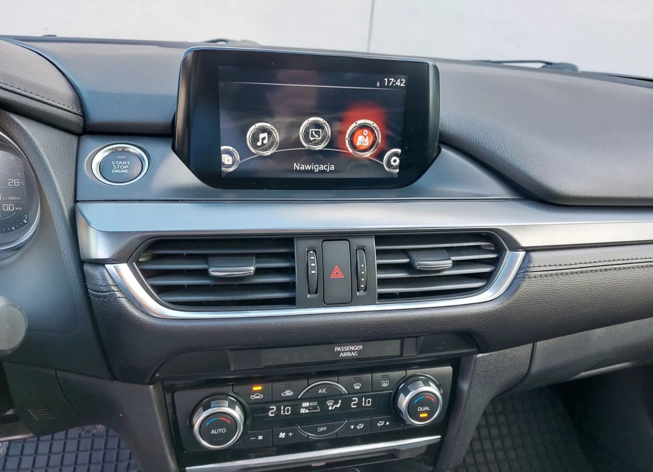 Zdjęcie oferty Mazda 6 nr. 9
