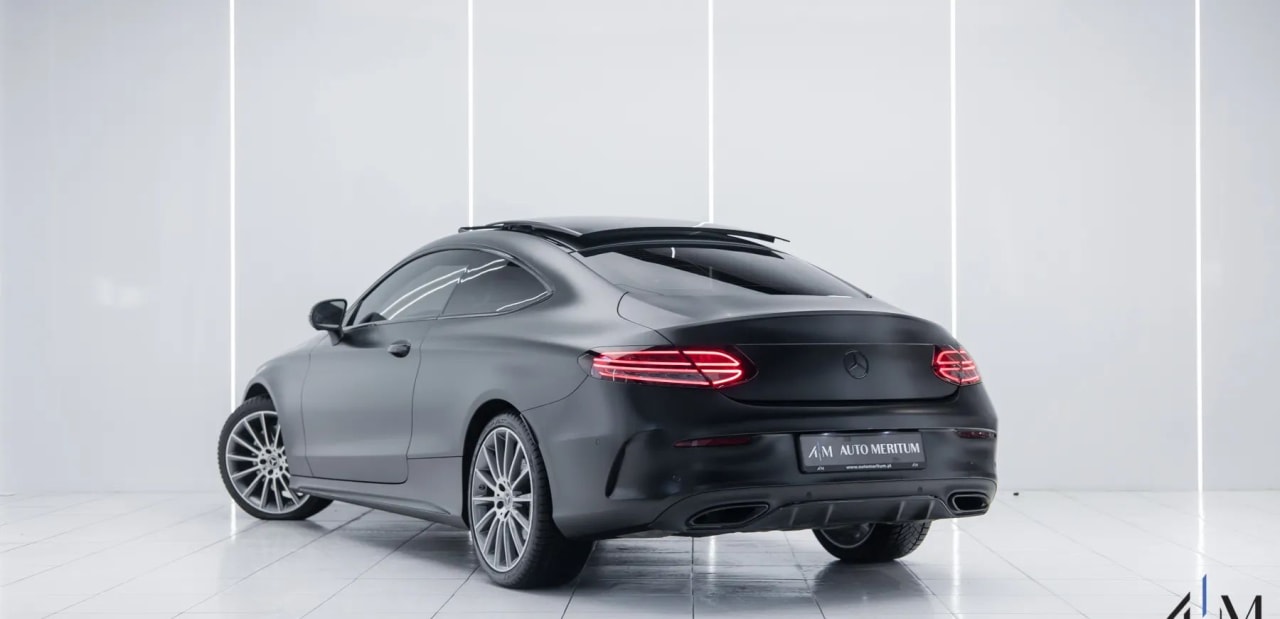 Zdjęcie oferty Mercedes-Benz Klasa C nr. 9