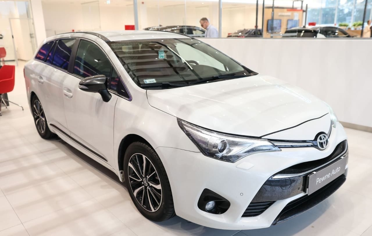 Zdjęcie oferty Toyota Avensis nr. 2
