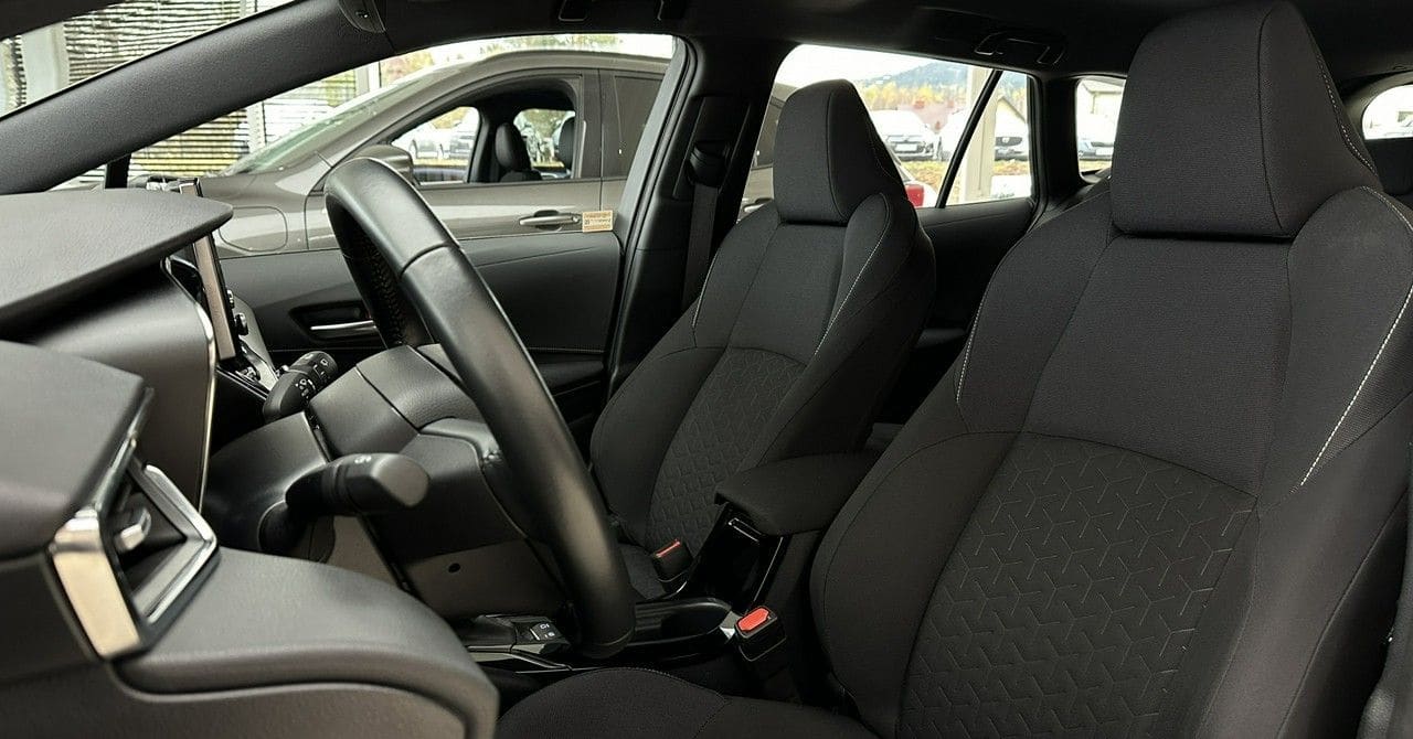 Zdjęcie oferty Toyota Corolla nr. 10