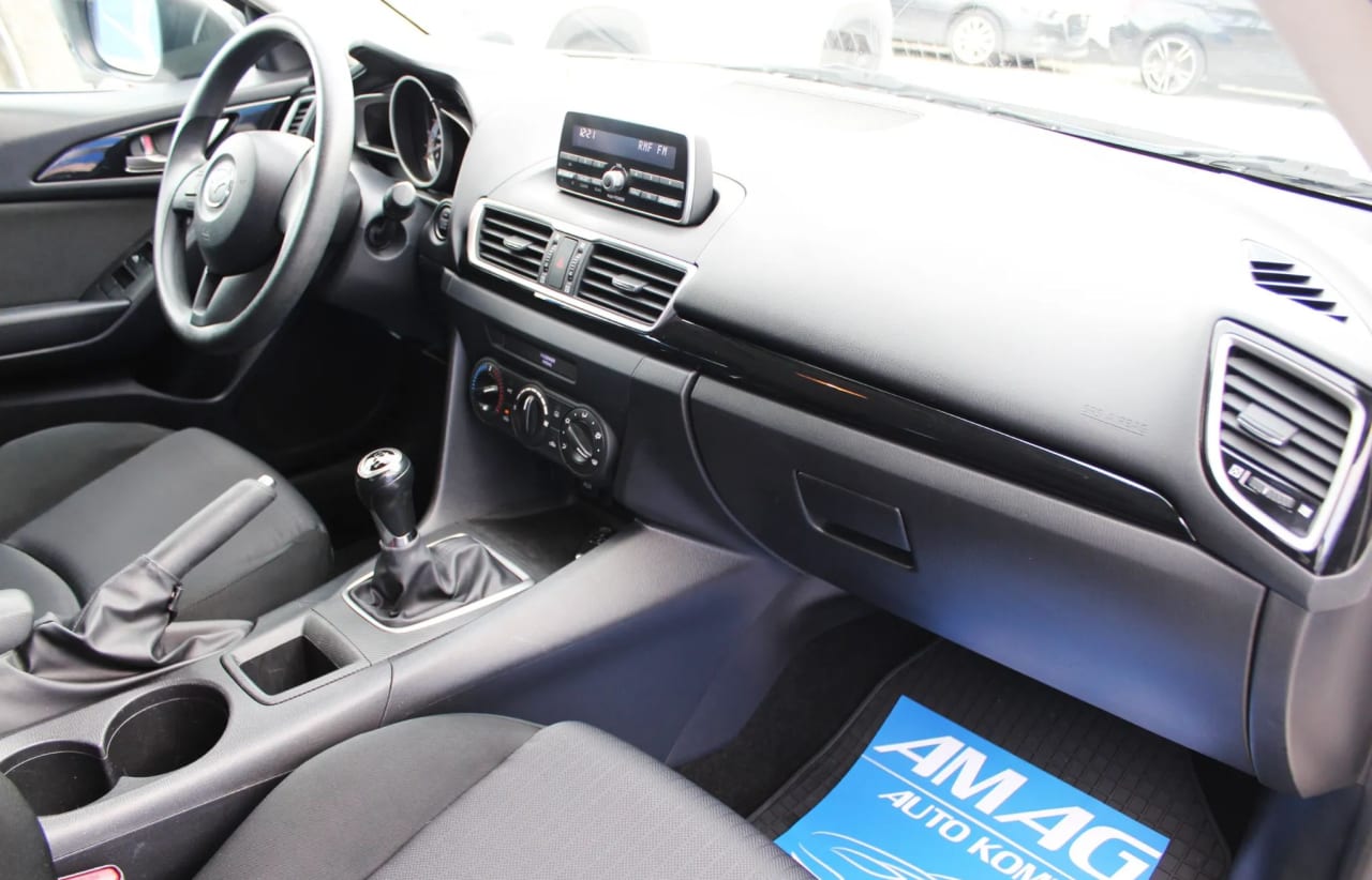 Zdjęcie oferty Mazda 3 nr. 16