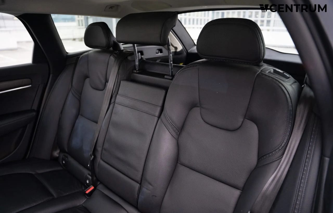 Zdjęcie oferty Volvo V90 Cross Country nr. 9