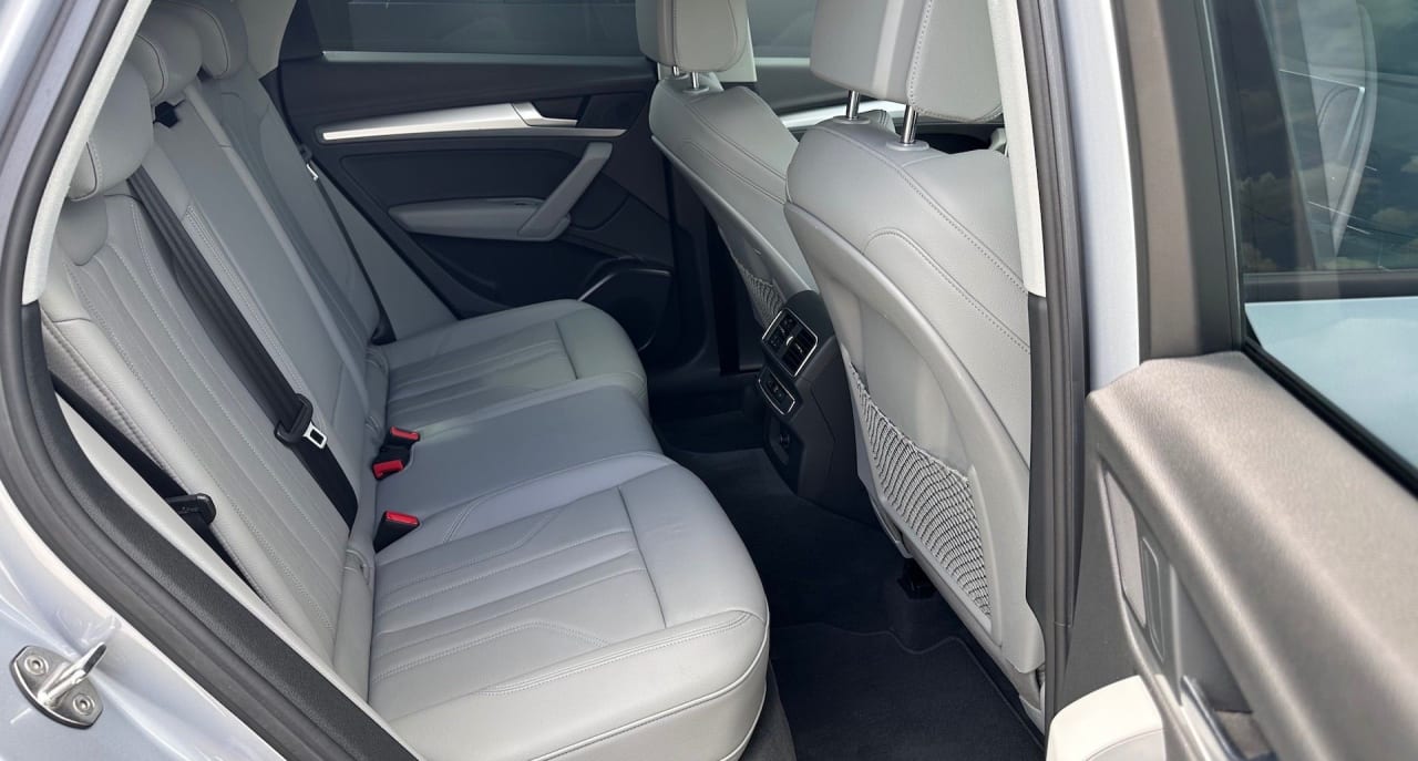 Zdjęcie oferty Audi Q5 nr. 11