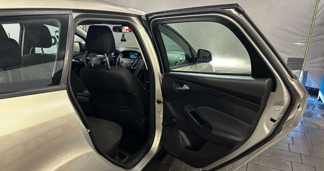 Zdjęcie oferty Ford Focus nr. 33