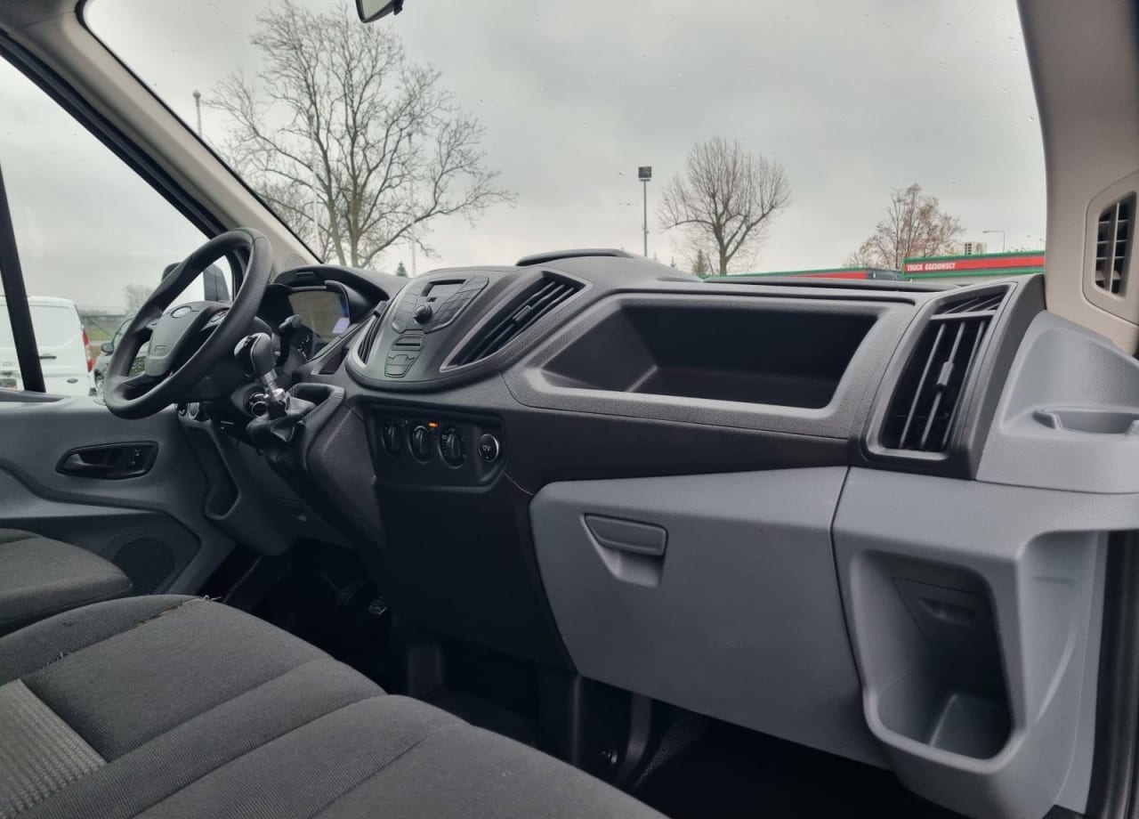Zdjęcie oferty Ford Transit *99900zl NETTO* Kontener 8 ePAL 2,0 TdCI/170KM nr. 23