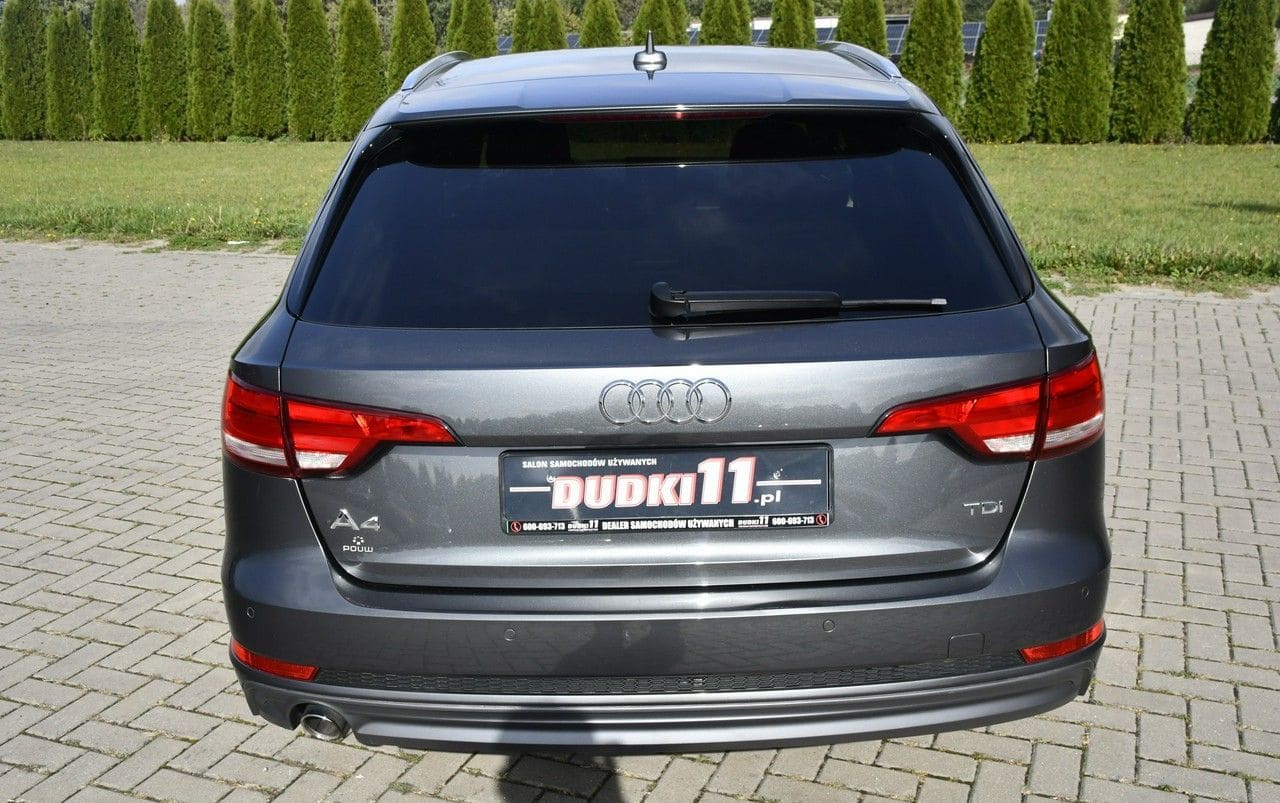 Zdjęcie oferty Audi A4 nr. 10