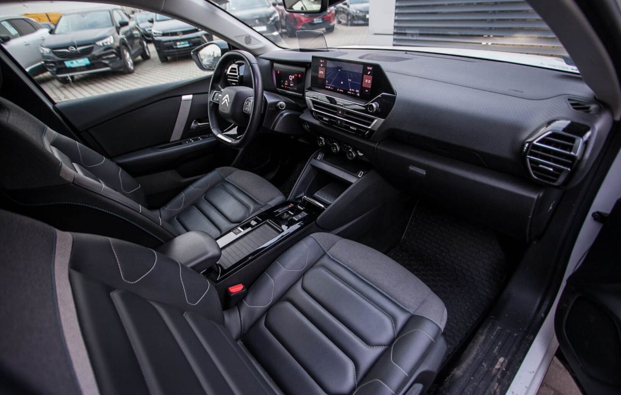 Zdjęcie oferty Citroen C4 nr. 28