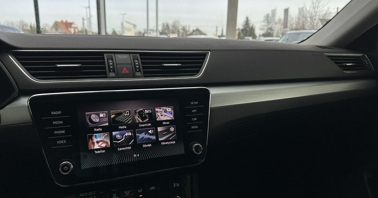 Zdjęcie oferty Skoda Superb nr. 25