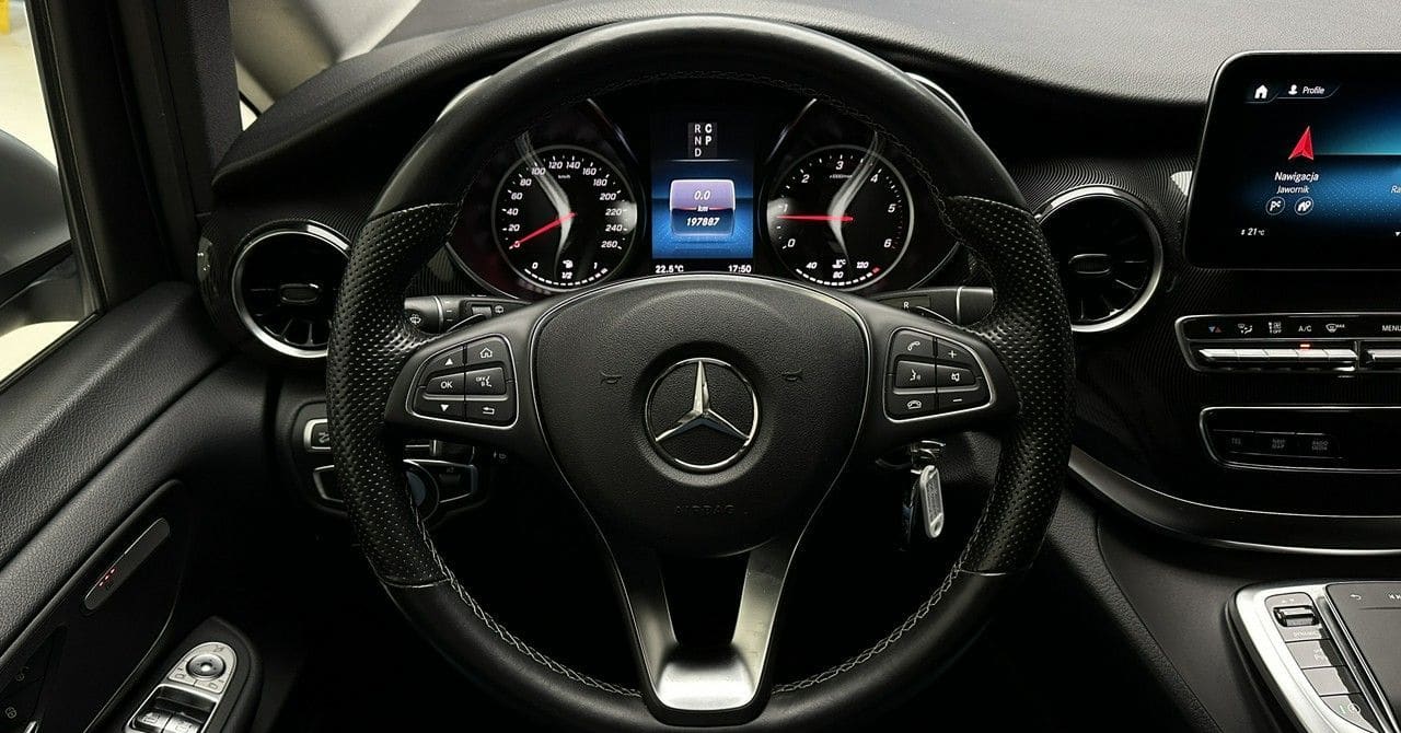 Zdjęcie oferty Mercedes-Benz Klasa V nr. 25