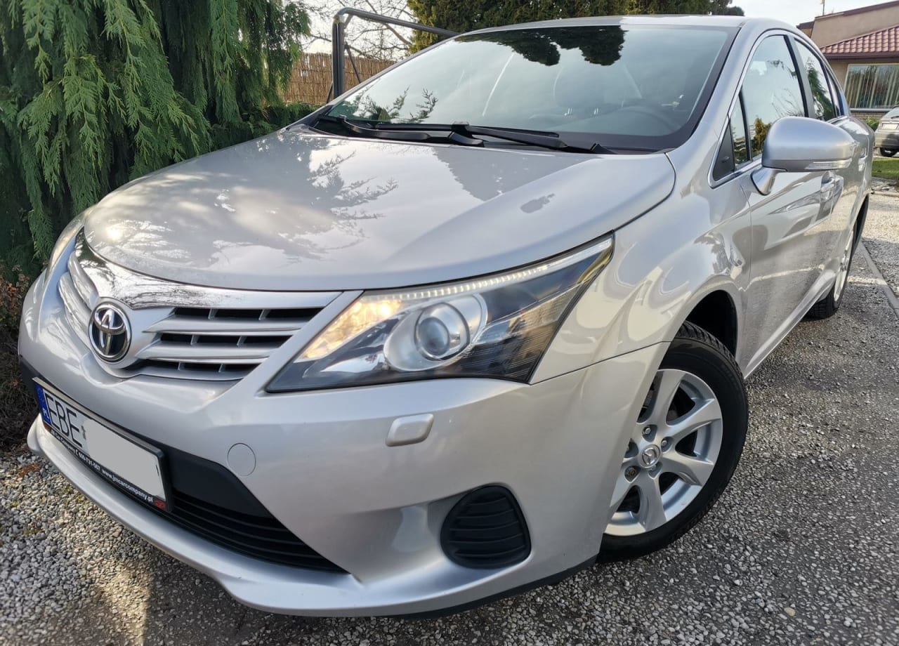 Zdjęcie oferty Toyota Avensis nr. 8