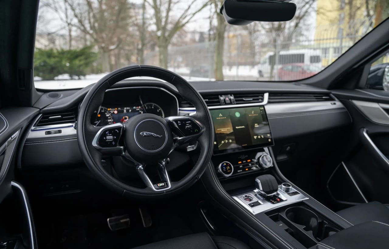 Zdjęcie oferty Jaguar F-Pace nr. 17