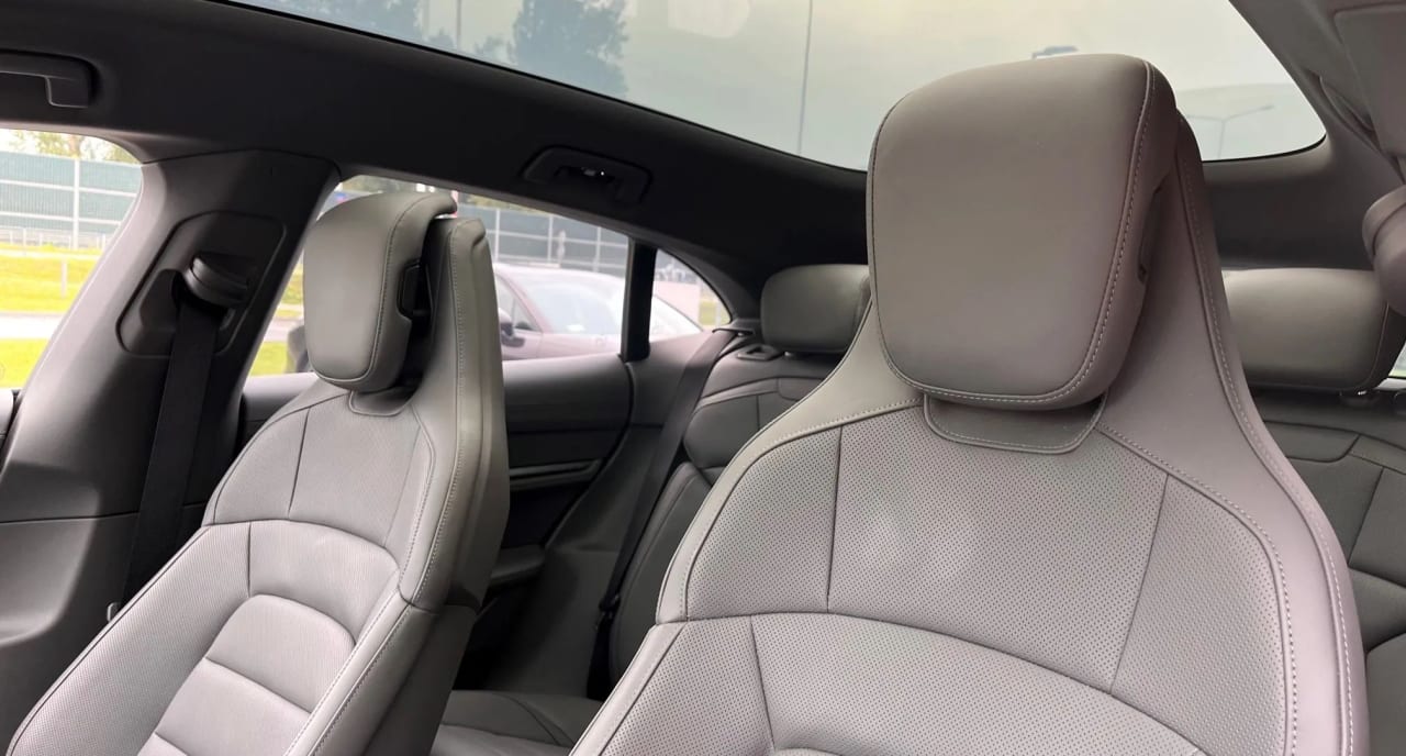 Zdjęcie oferty Porsche Taycan nr. 7