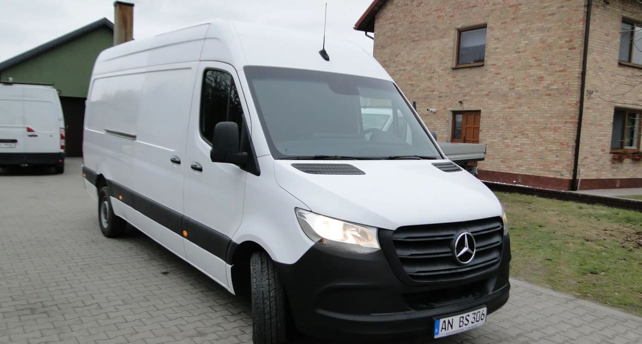 Zdjęcie oferty Mercedes-Benz Sprinter nr. 3
