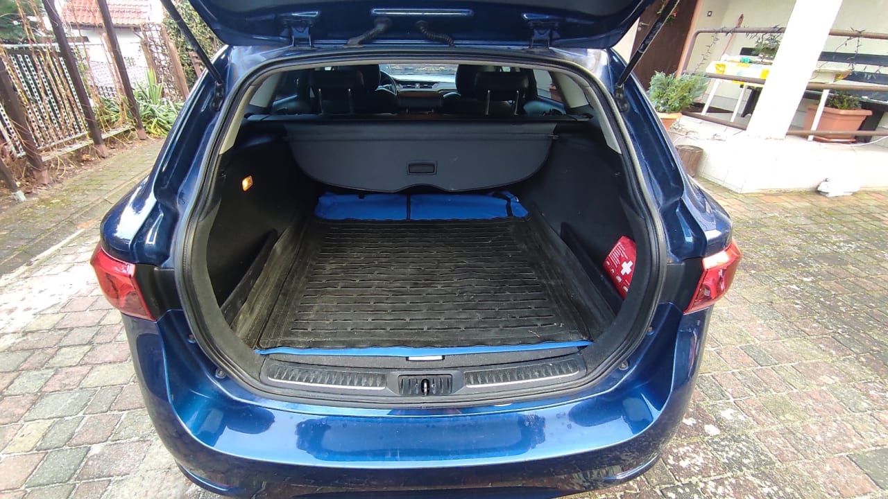 Zdjęcie oferty Toyota Avensis nr. 14