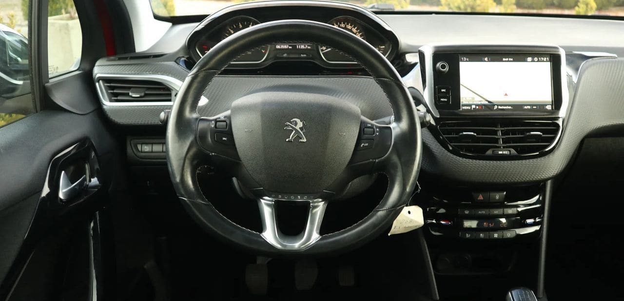 Zdjęcie oferty Peugeot 208 nr. 11