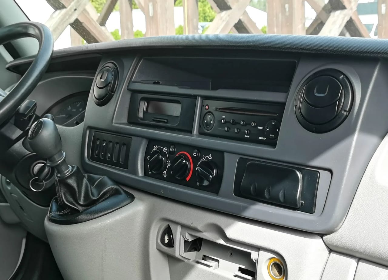 Zdjęcie oferty Nissan Interstar 2.5dCi 120 L3H3 nr. 12