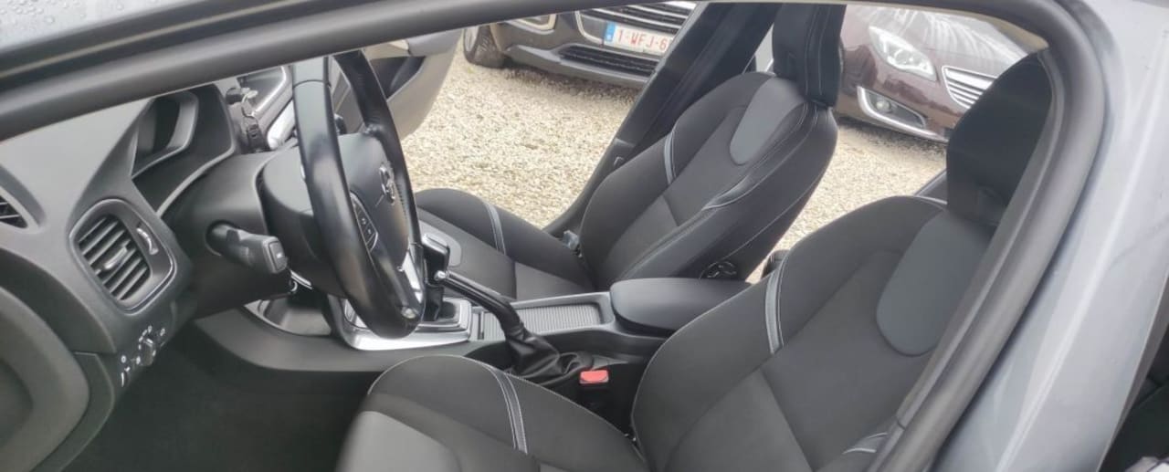 Zdjęcie oferty Volvo V40 nr. 8
