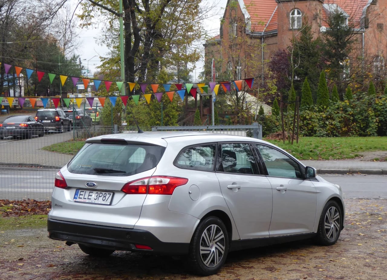 Zdjęcie oferty Ford Focus nr. 4