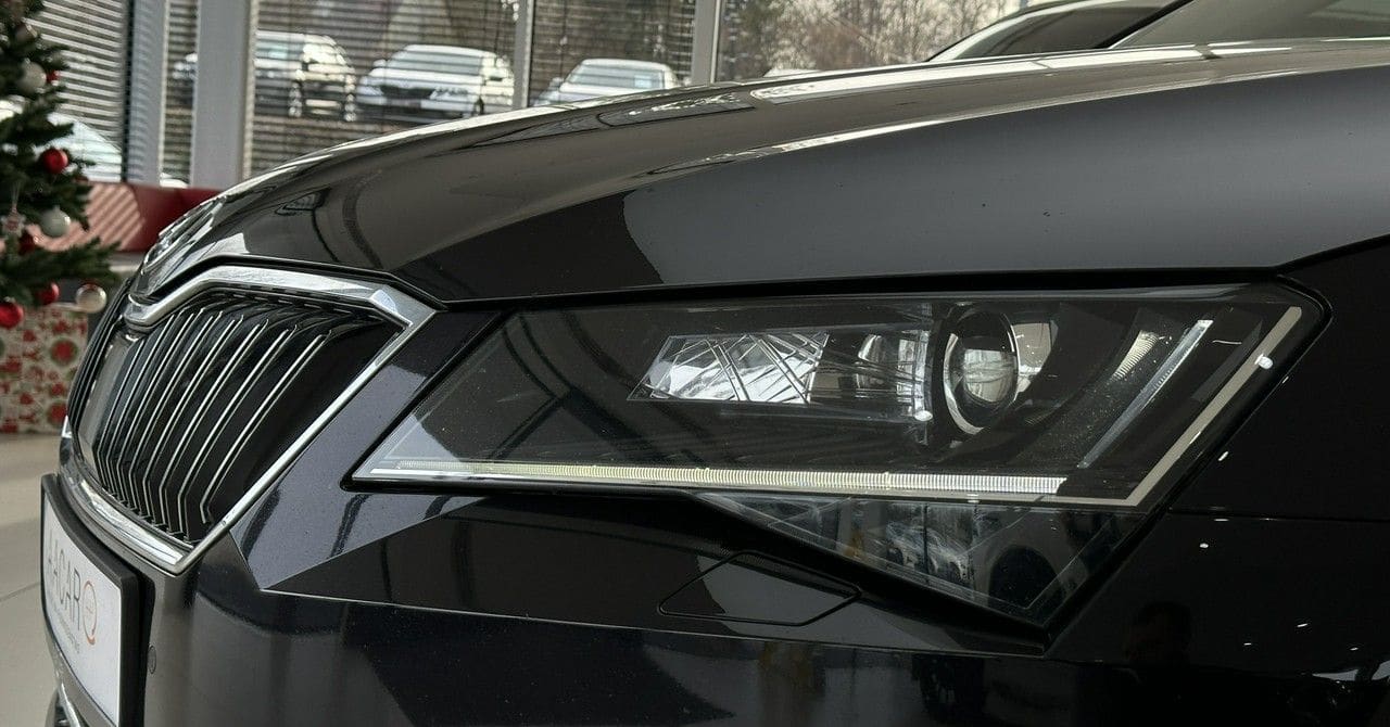 Zdjęcie oferty Skoda Superb nr. 39
