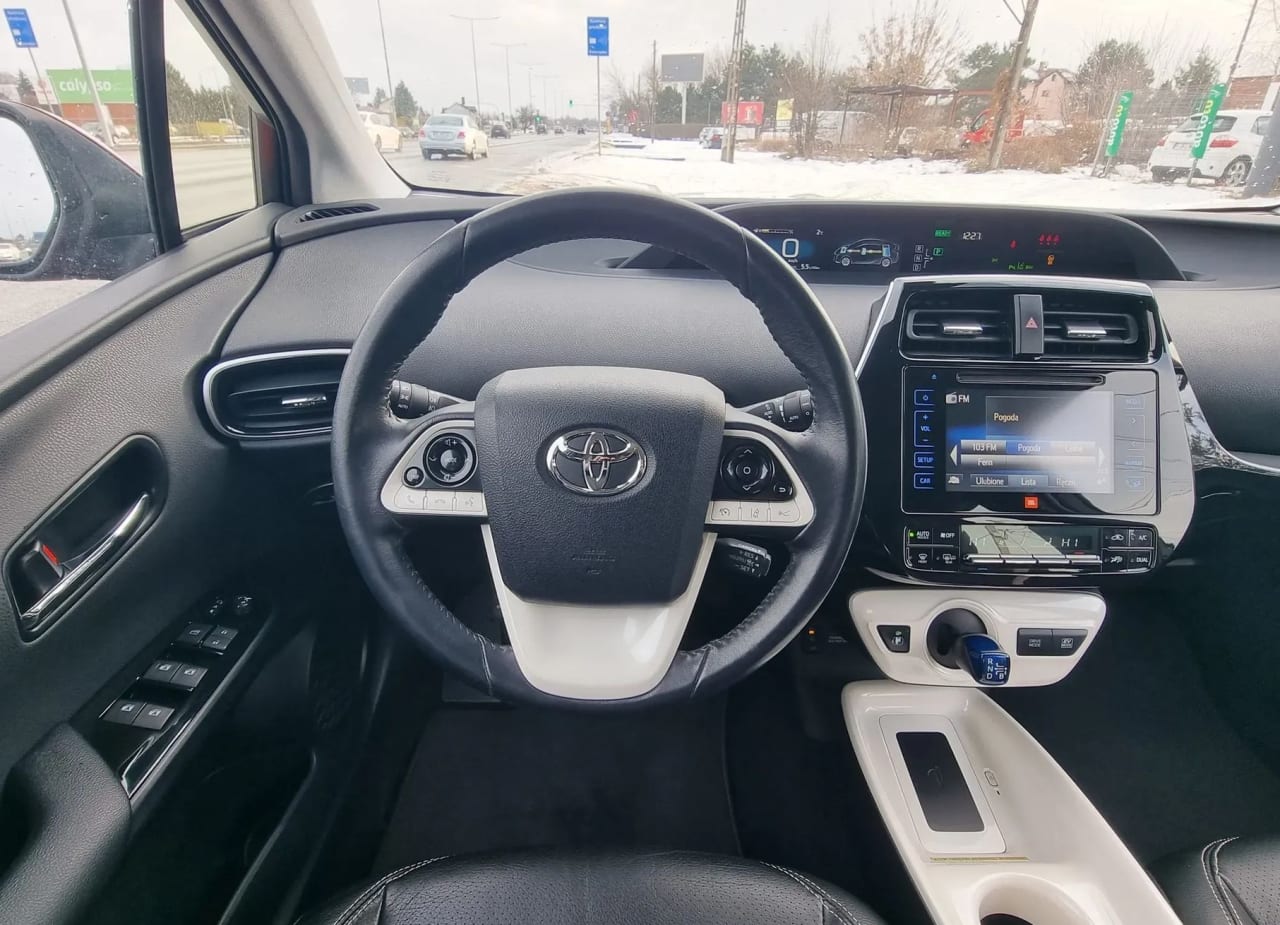 Zdjęcie oferty Toyota Prius nr. 18