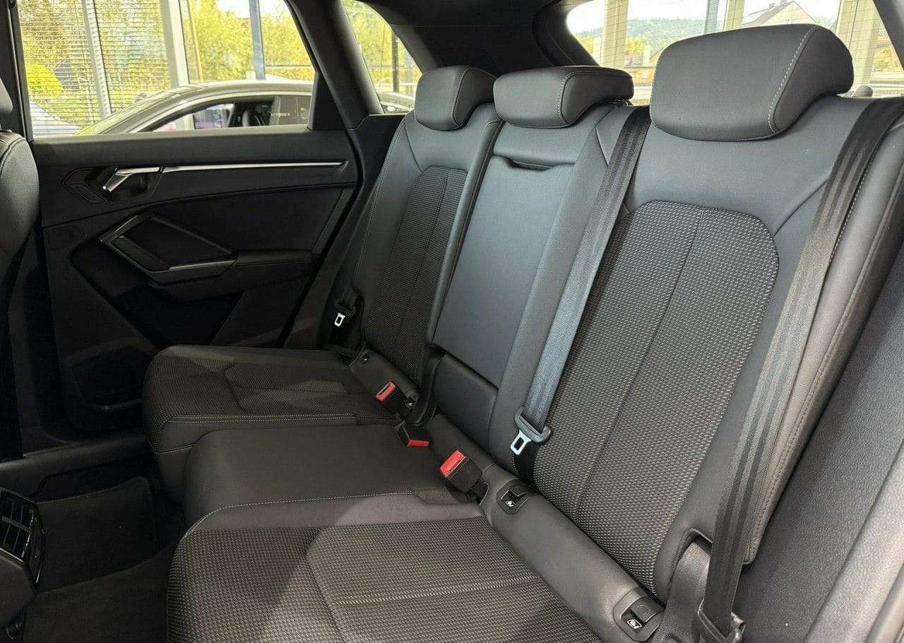 Zdjęcie oferty Audi Q3 nr. 15