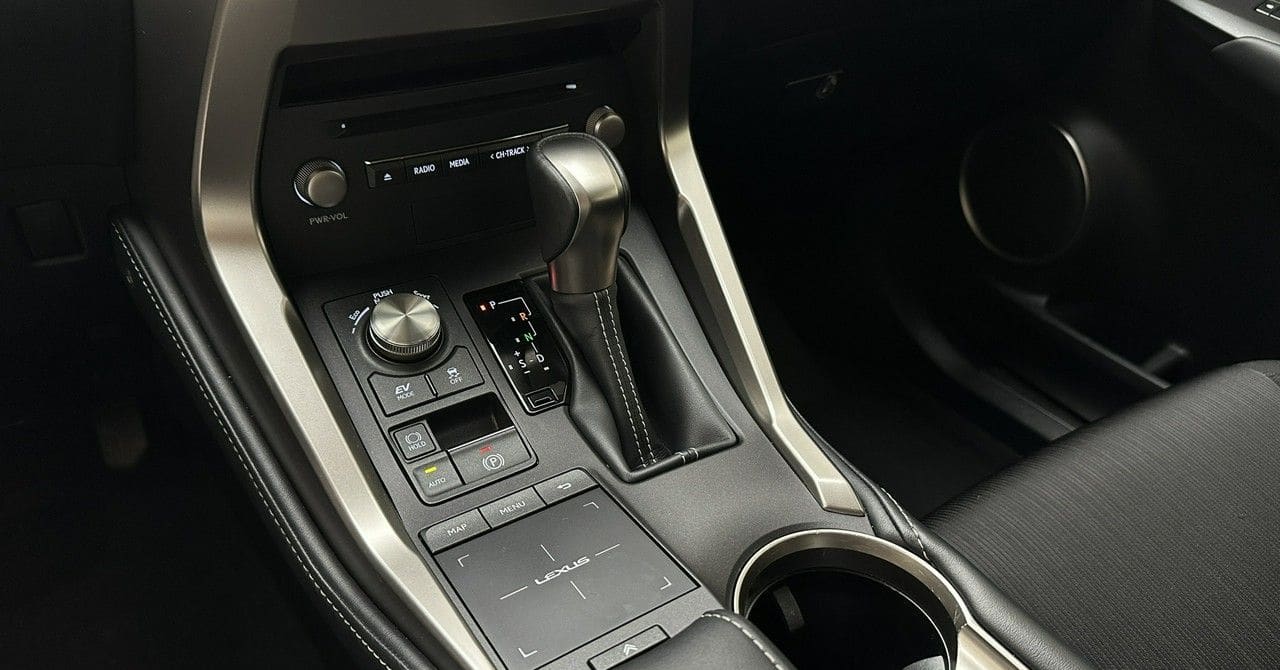 Zdjęcie oferty Lexus NX nr. 9