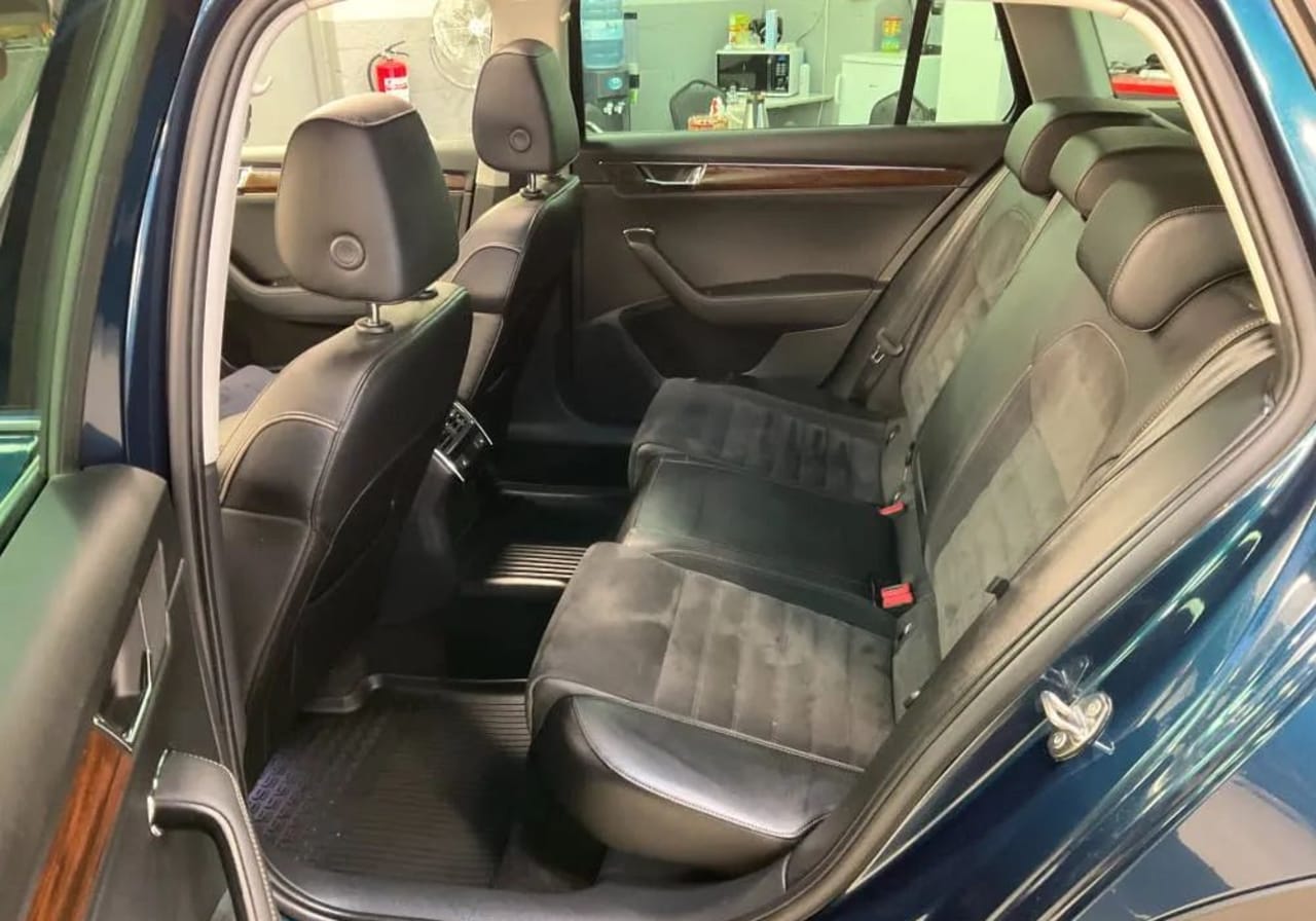 Zdjęcie oferty Skoda Superb nr. 7