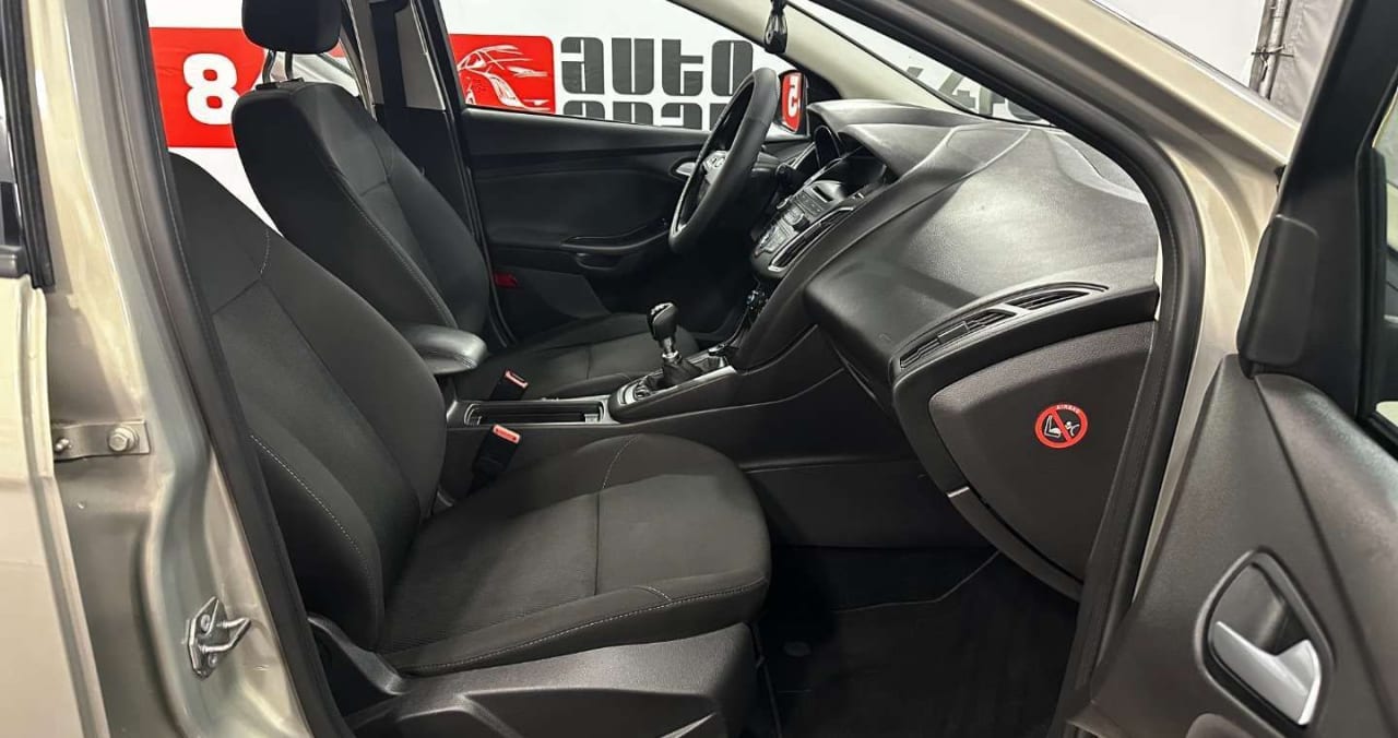 Zdjęcie oferty Ford Focus nr. 36