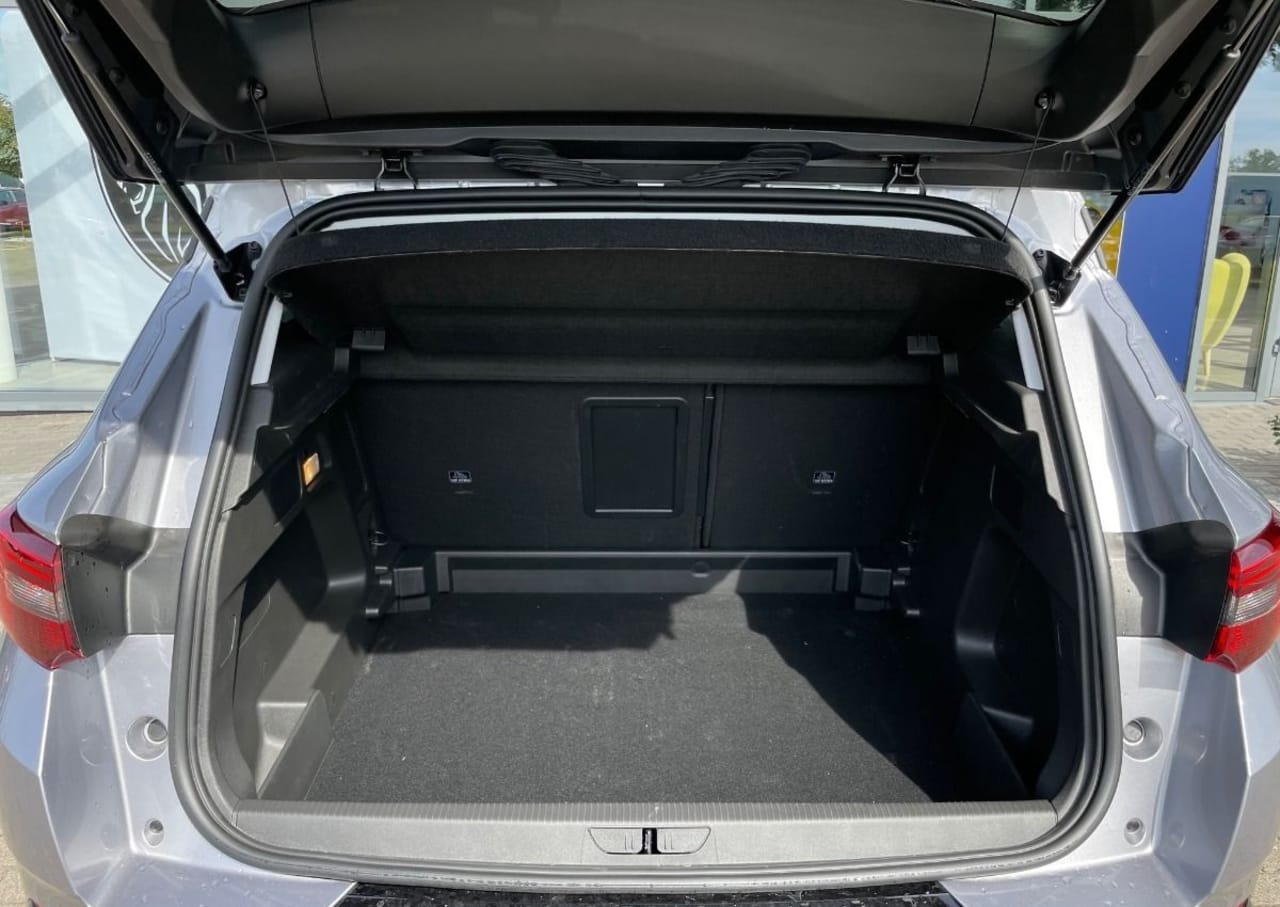 Zdjęcie oferty Opel Grandland nr. 23