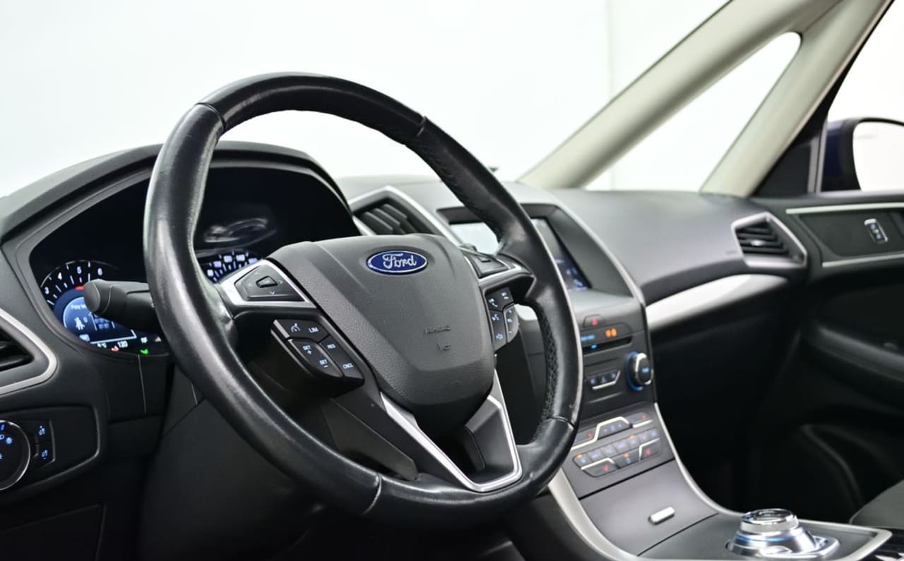 Zdjęcie oferty Ford Galaxy nr. 3