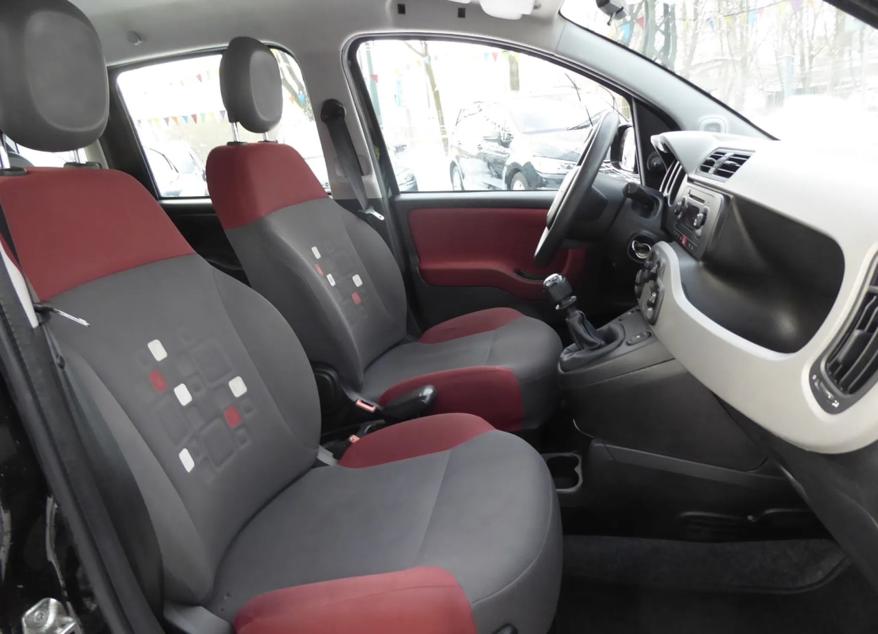 Zdjęcie oferty Fiat Panda nr. 10