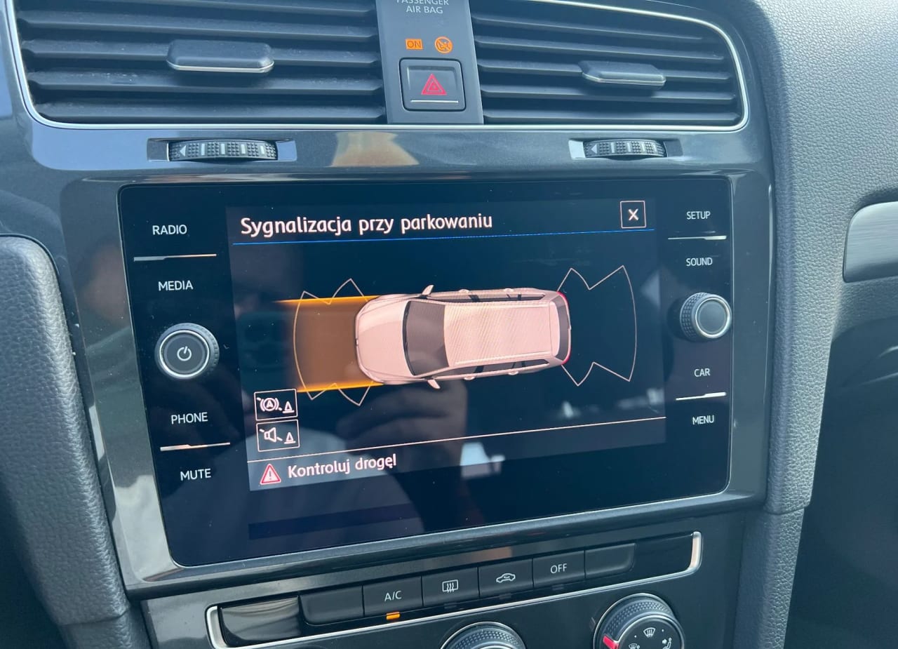 Zdjęcie oferty Volkswagen Golf nr. 4