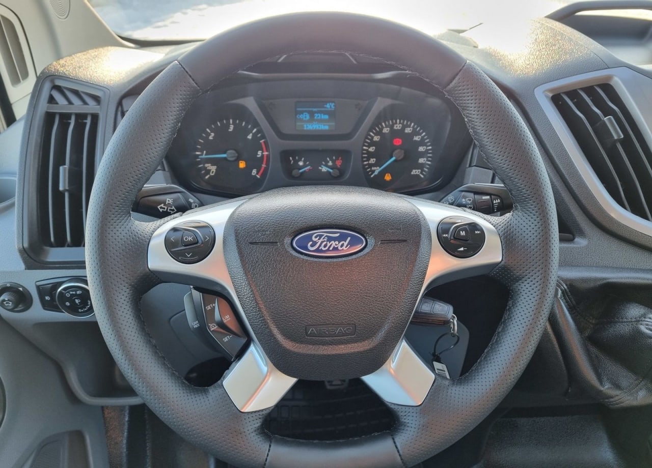 Zdjęcie oferty Ford Transit L3H2 *79999zł NETTO* Brygadówka 6 osób 2,0TdCi/131KM nr. 18